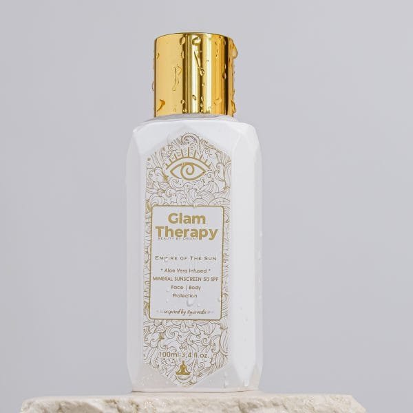 Glam Therapy Solar Embrace Aloe Vera Infused Yüz Ve Vücut Nemlendirici Güneş Kremi 50 Spf 100 ml