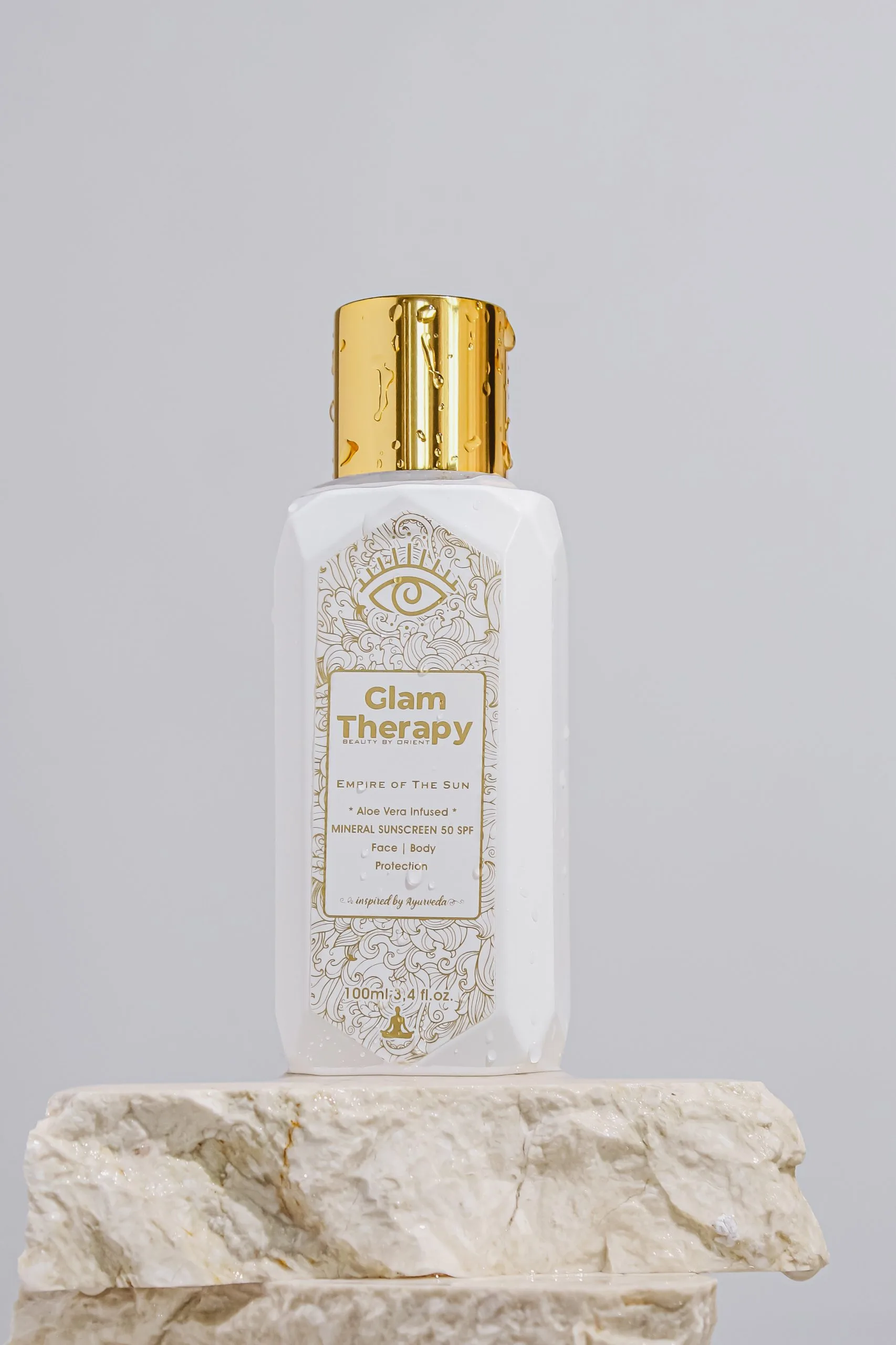 Glam Therapy Solar Embrace Aloe Vera Infused Yüz Ve Vücut Nemlendirici Güneş Kremi 50 Spf 100 ml